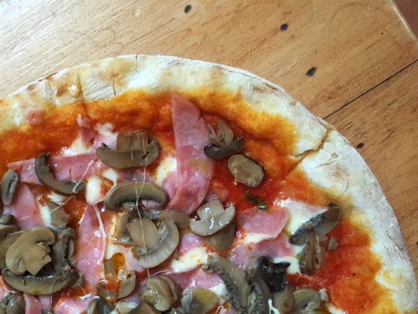 At La Siciliana, A rising Pizza Star Is Born